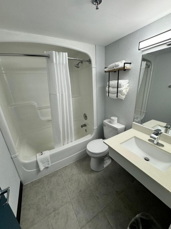 Studio 6 Suites East Syracuse Airport Εξωτερικό φωτογραφία
