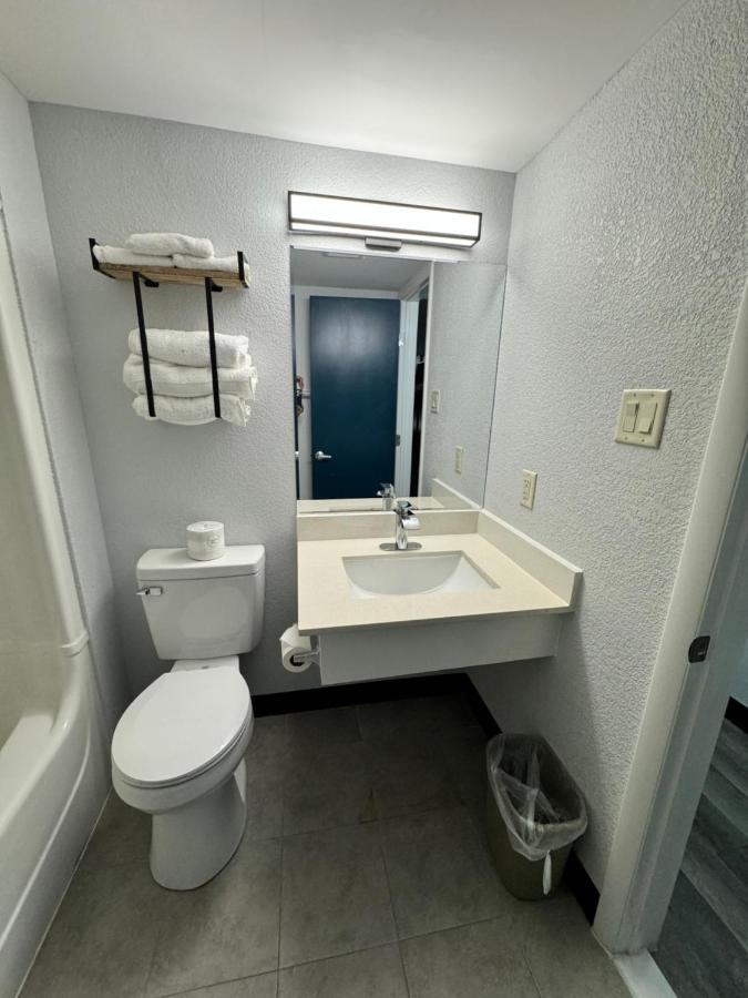 Studio 6 Suites East Syracuse Airport Εξωτερικό φωτογραφία